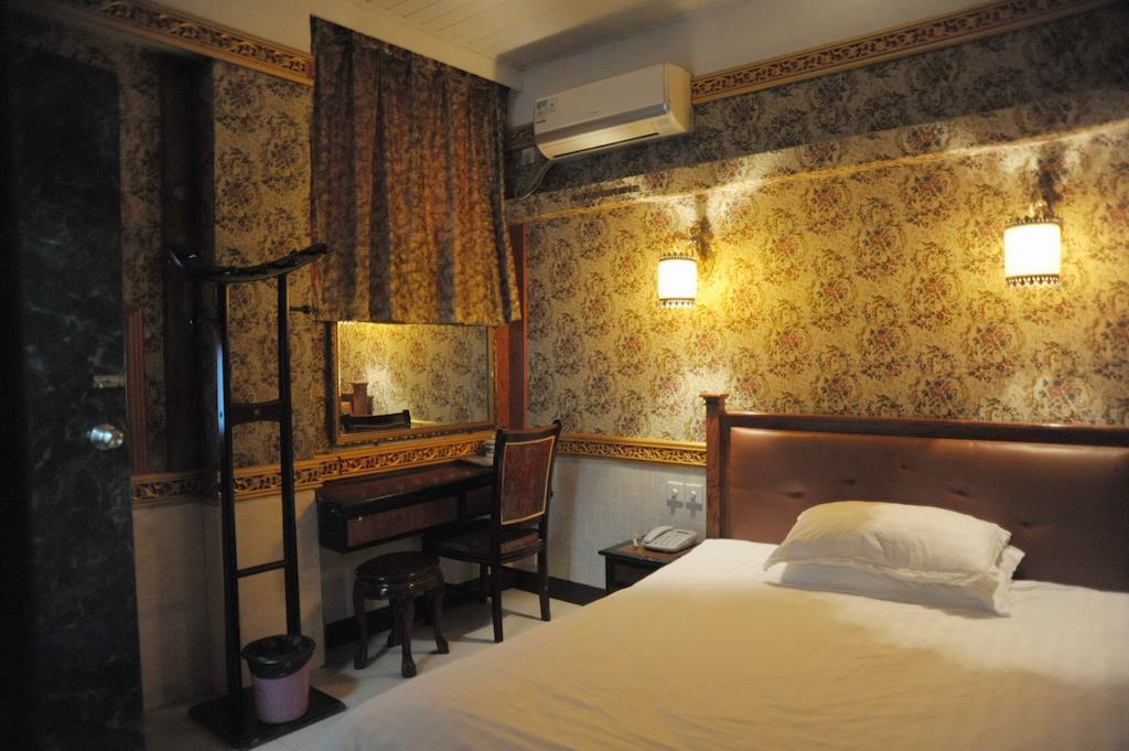 Shanghai Lianbang Hotel Exterior photo